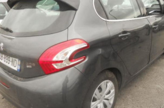 Poignee interieur avant gauche PEUGEOT 208 1