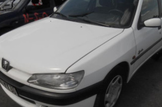 Retroviseur droit PEUGEOT 306