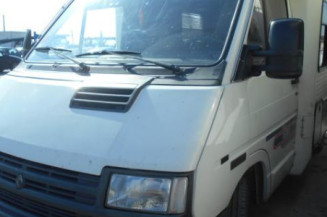 Aile avant droit RENAULT TRAFIC 1