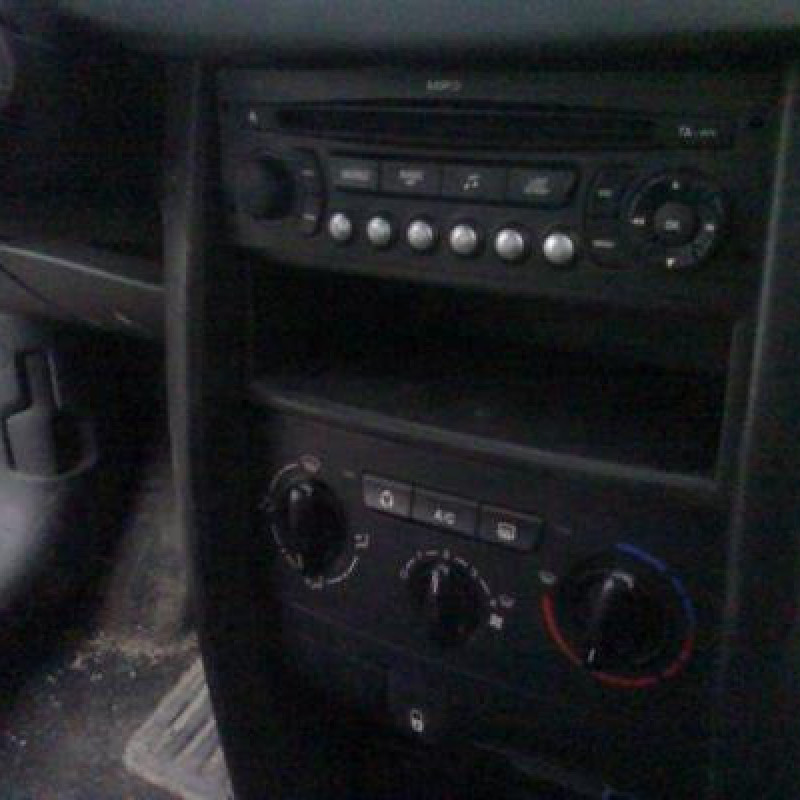 Com (Bloc Contacteur Tournant+Commodo Essuie Glace+Commodo Phare) PEUGEOT 207 Photo n°19