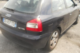 Retroviseur droit AUDI A3 1