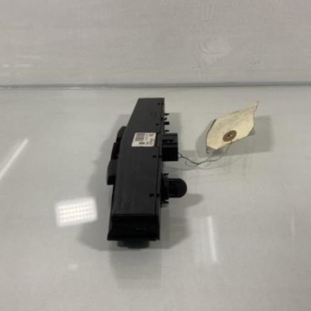 Bouton de warning OPEL ASTRA H