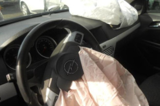 Bouton de warning OPEL ASTRA H