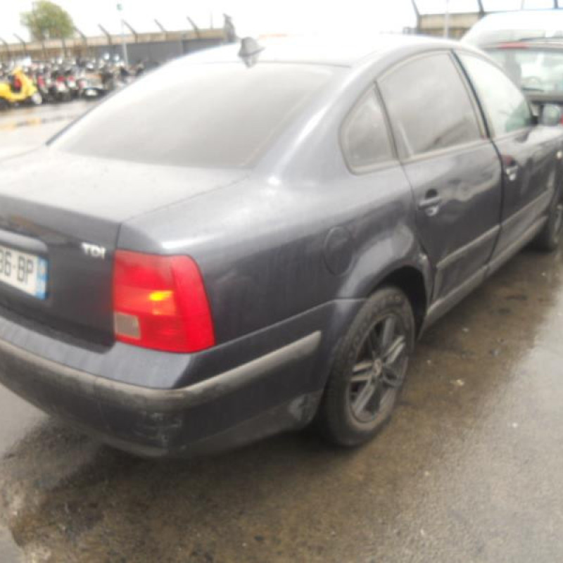 Retroviseur droit VOLKSWAGEN PASSAT 4 Photo n°6