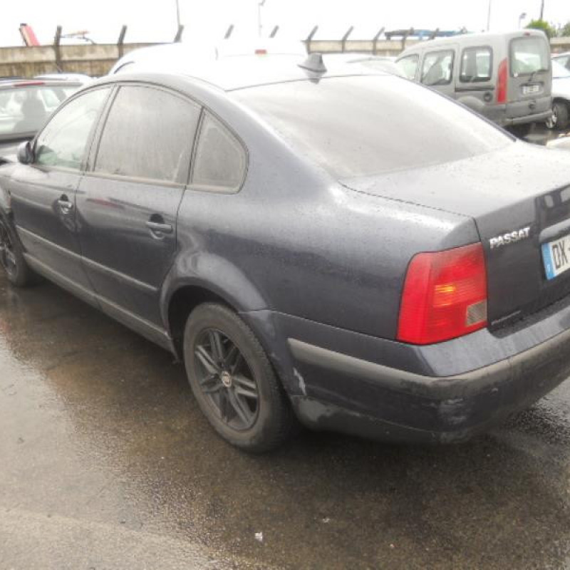 Retroviseur droit VOLKSWAGEN PASSAT 4 Photo n°7