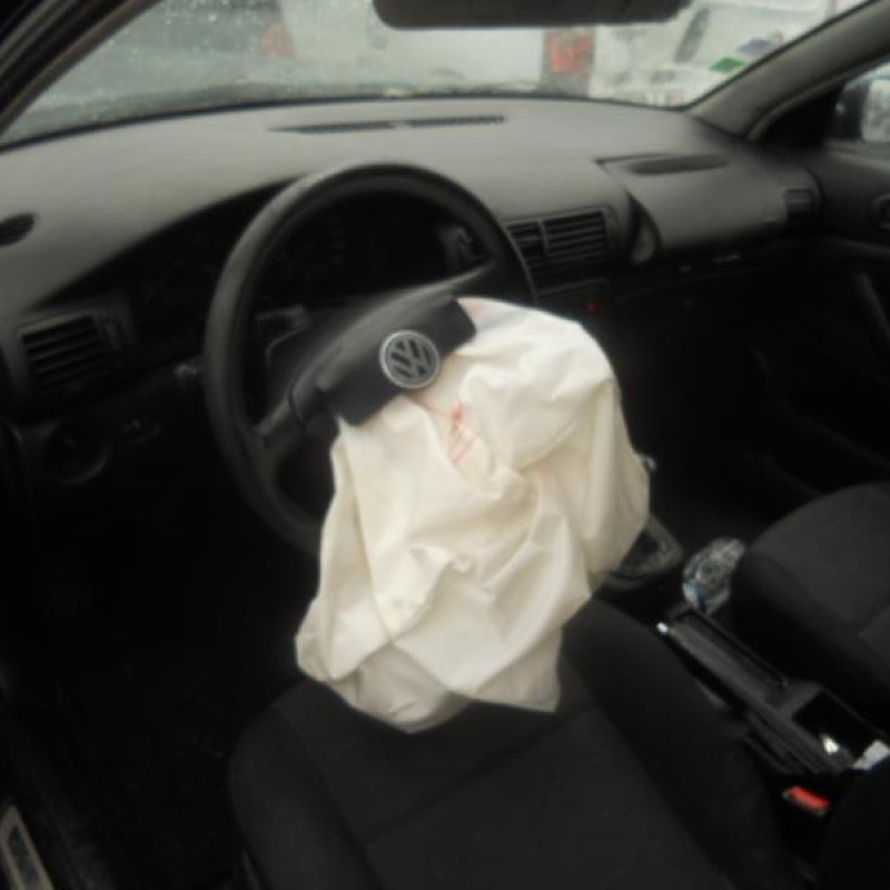 Retroviseur droit VOLKSWAGEN PASSAT 4 Photo n°8