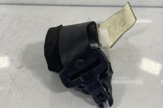 Ceinture arriere droit FORD FIESTA 6