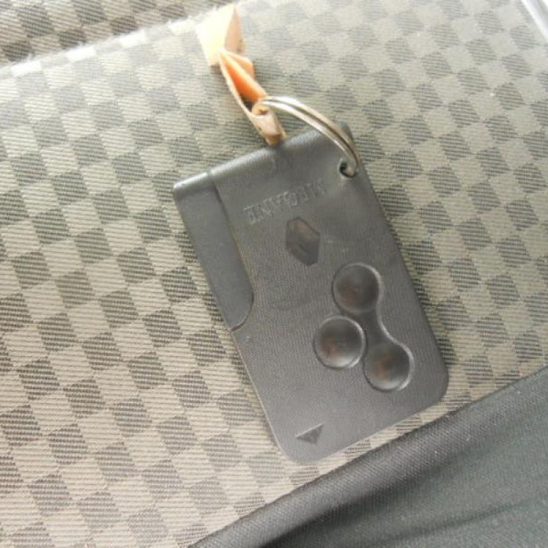 Bras essuie glace avant gauche RENAULT MEGANE 2 Photo n°9