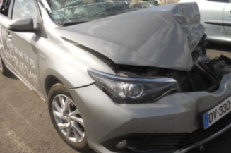 Serrure avant gauche TOYOTA AURIS 2