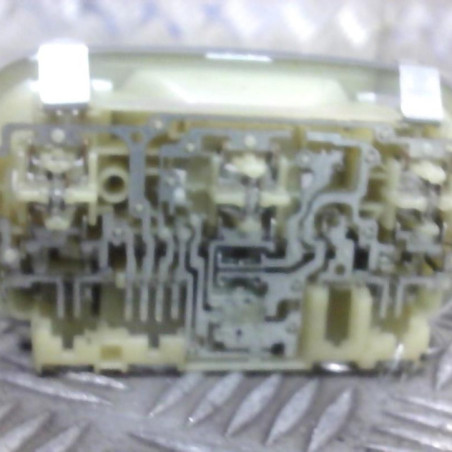 Eclairage de plafonnier PEUGEOT 308 1