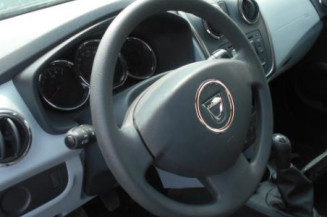 Serrure avant droit DACIA SANDERO 2