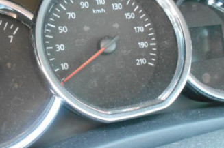 Serrure avant droit DACIA SANDERO 2