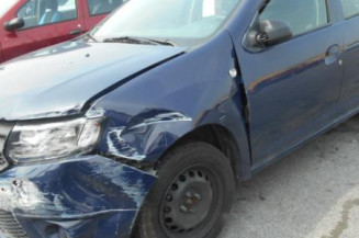 Serrure avant gauche DACIA SANDERO 2
