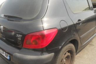 Bras essuie glace avant droit PEUGEOT 307