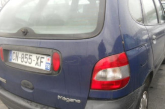Bras essuie glace avant droit RENAULT SCENIC 1
