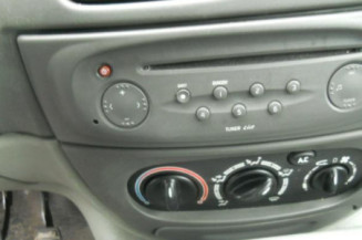 Bras essuie glace avant droit RENAULT SCENIC 1