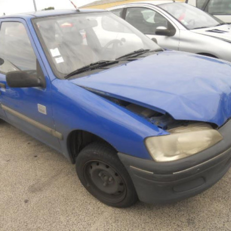 Bras essuie glace avant droit PEUGEOT 106