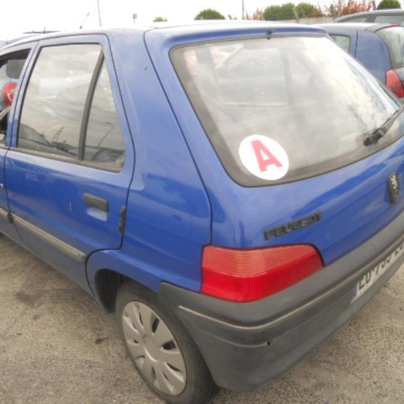 Bras essuie glace avant droit PEUGEOT 106 Photo n°4