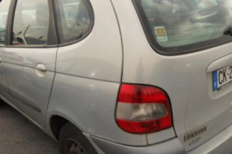 Retroviseur gauche RENAULT SCENIC 1