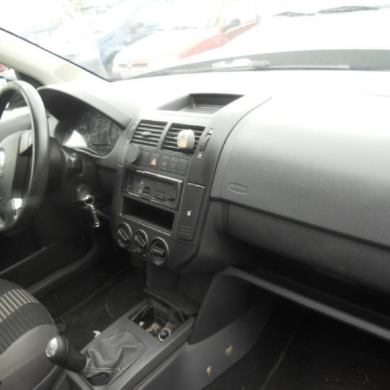 Bras essuie glace avant droit VOLKSWAGEN POLO 4 Photo n°6