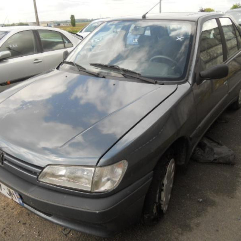 Bras essuie glace avant droit PEUGEOT 306 Photo n°1
