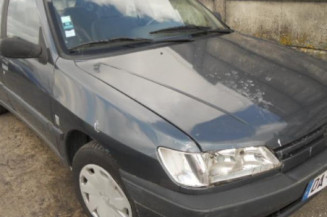 Bras essuie glace avant droit PEUGEOT 306