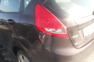 Bras essuie glace avant gauche FORD FIESTA 6
