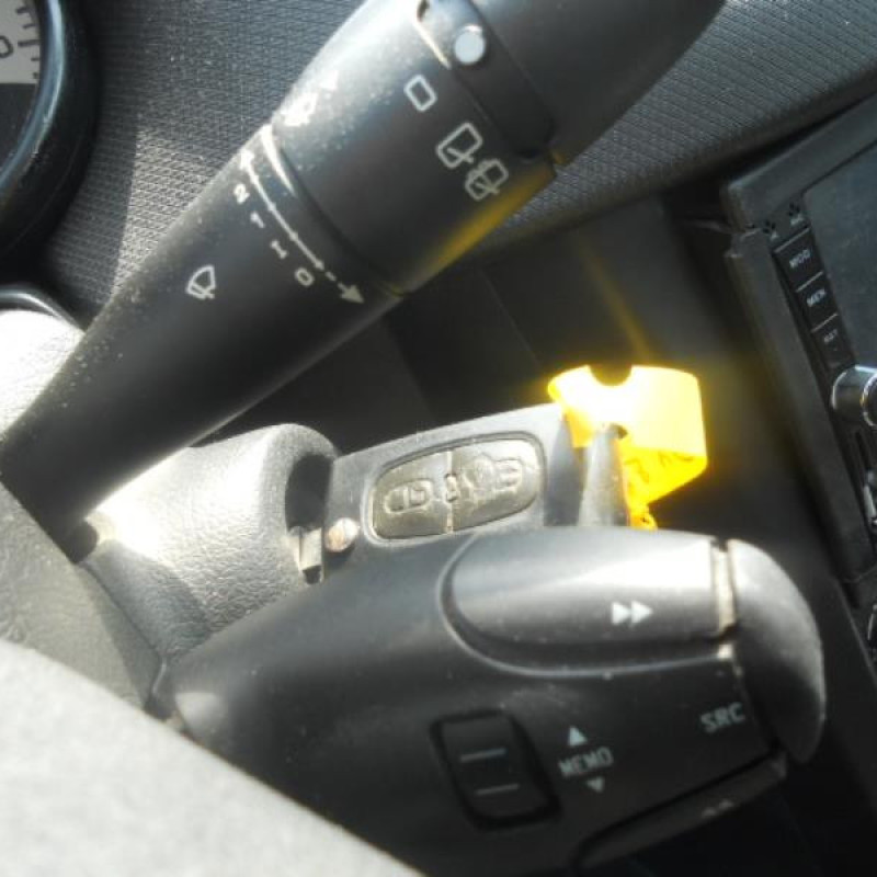 Com (Bloc Contacteur Tournant+Commodo Essuie Glace+Commodo Phare) PEUGEOT 207 Photo n°18