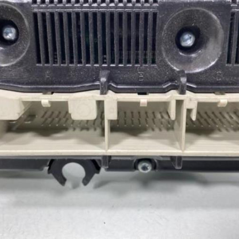 Commande chauffage VOLKSWAGEN GOLF 5 Photo n°3