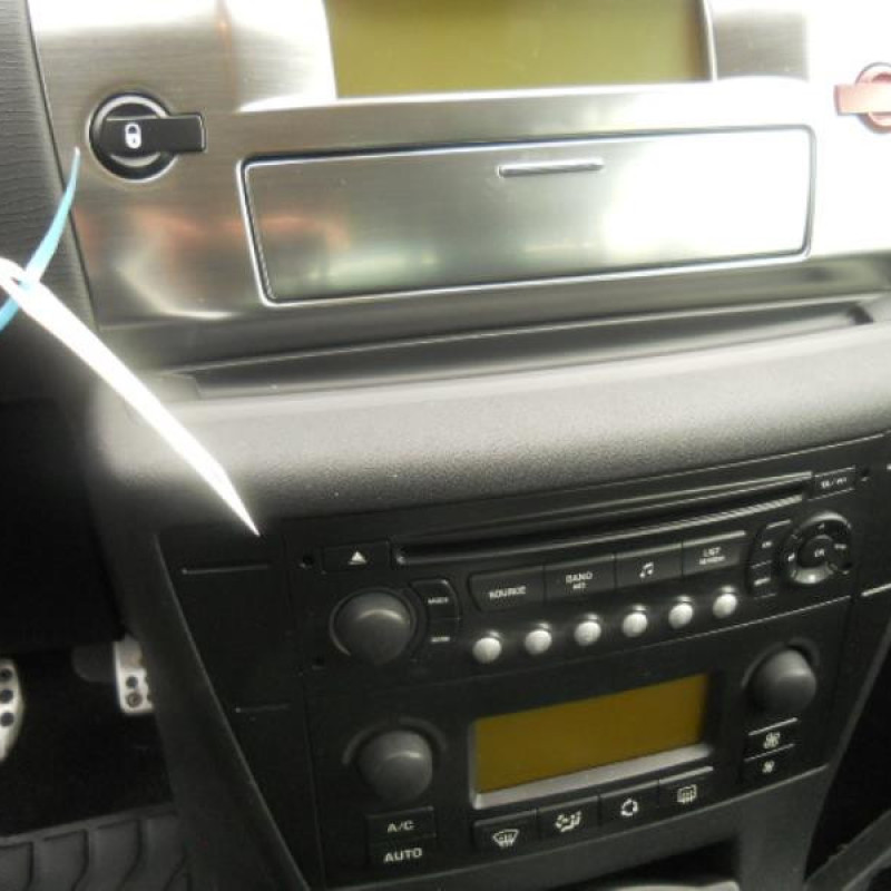 Eclairage de plafonnier CITROEN C4 1 Photo n°8