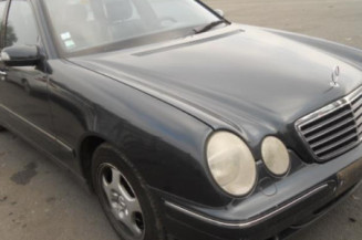 Leve vitre electrique avant gauche MERCEDES CLASSE E 210