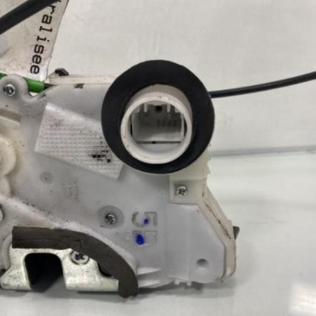 Serrure avant droit TOYOTA YARIS 3