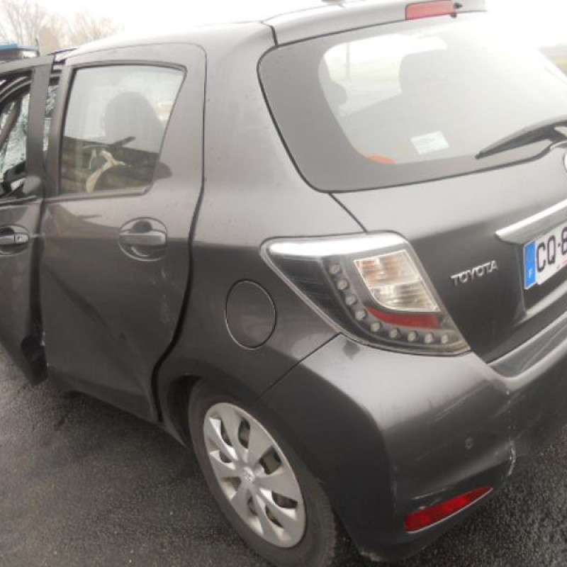 Serrure avant droit TOYOTA YARIS 3 Photo n°8