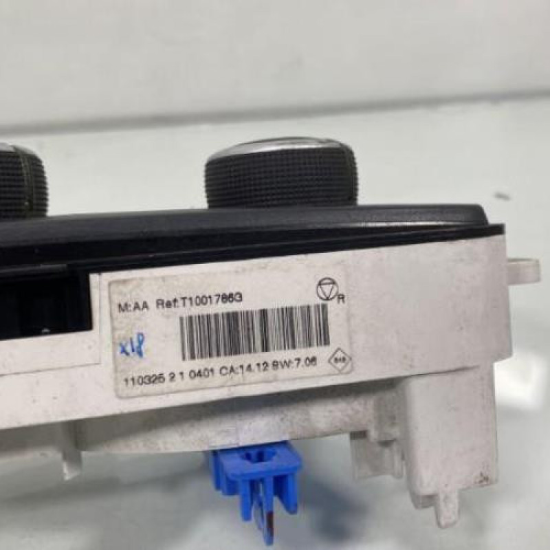 Commande chauffage RENAULT MEGANE 3 Photo n°3