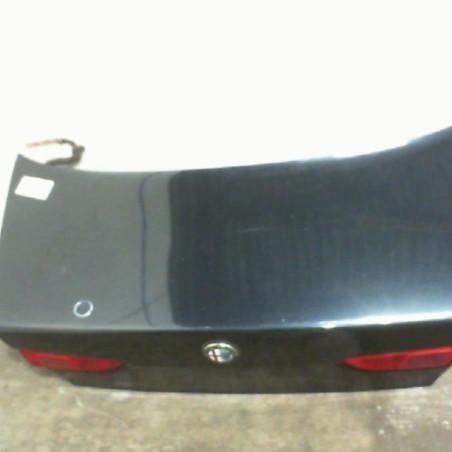 Malle/Hayon arriere ALFA ROMEO 156 Photo n°1