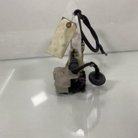 Serrure avant droit VOLKSWAGEN POLO 4