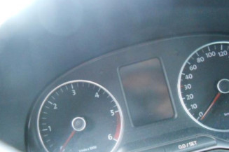 Bras essuie glace avant droit VOLKSWAGEN POLO 5