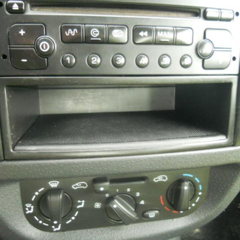 Bras essuie glace avant droit CITROEN C2 Photo n°7