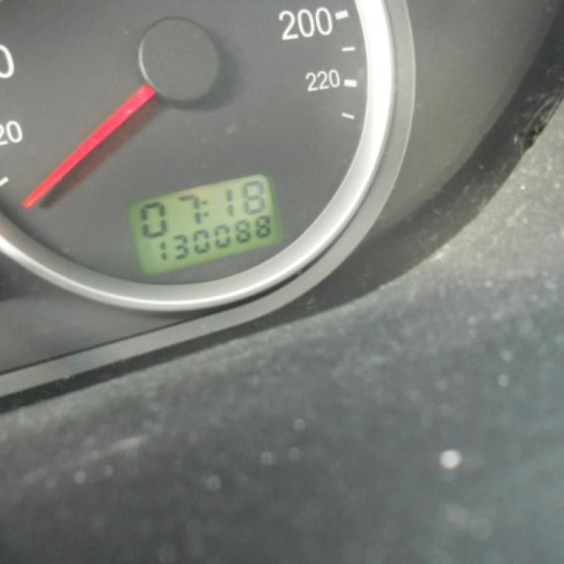 Poignee porte avant droit FORD FIESTA 5 Photo n°11