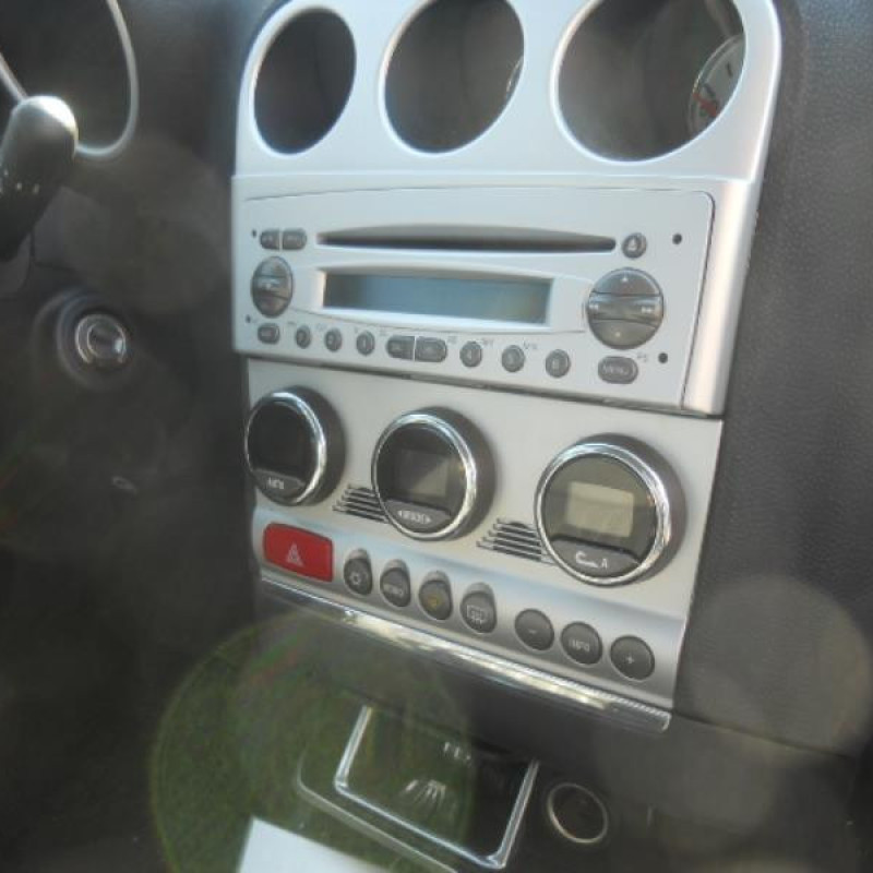 Serrure avant gauche ALFA ROMEO 156 Photo n°9