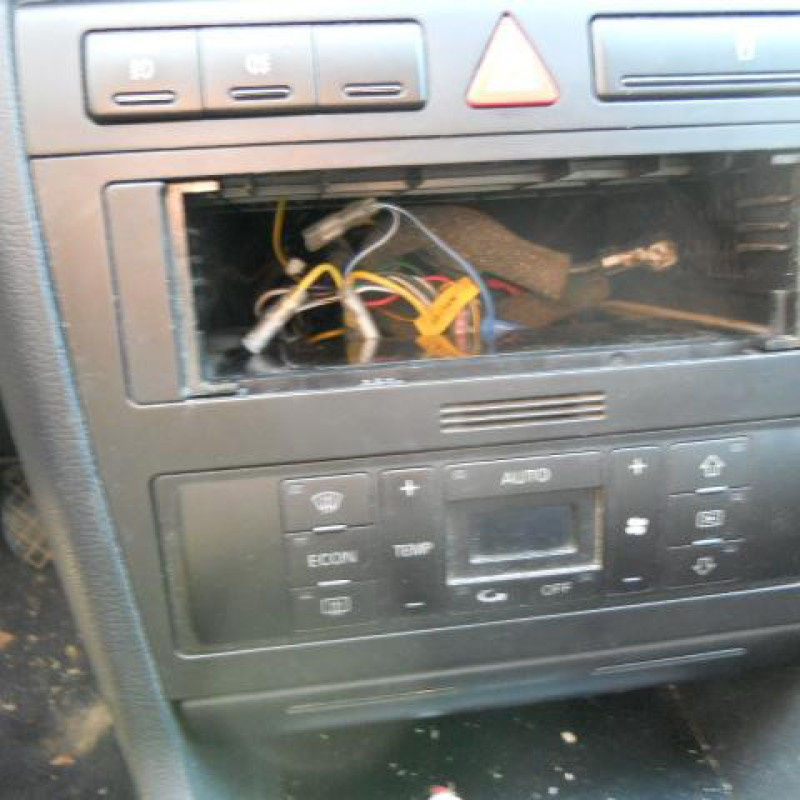 Retroviseur gauche AUDI A4 1 Photo n°10