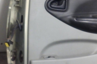 Porte arriere droit RENAULT SCENIC 1