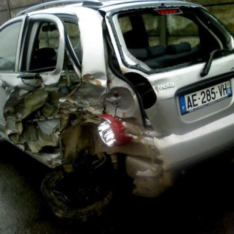 Feu arriere stop central CHEVROLET MATIZ 2 Photo n°6