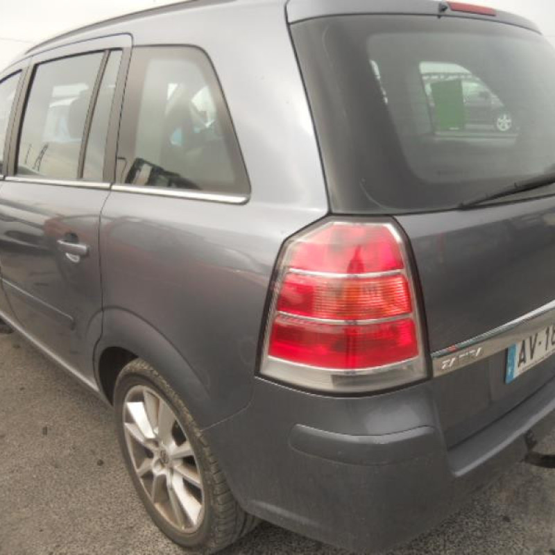 Autoradio d'origine OPEL ZAFIRA B Photo n°8