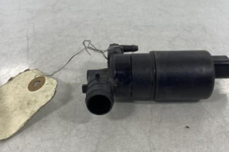 Pompe lave glace avant TOYOTA AYGO 1