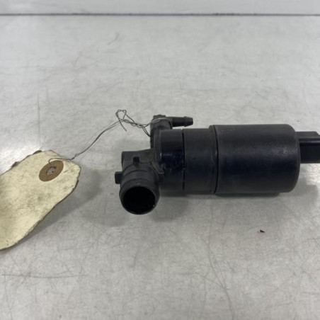 Pompe lave glace avant TOYOTA AYGO 1