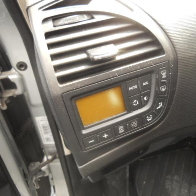 Commande chauffage CITROEN C4 GRAND PICASSO 1 Photo n°10
