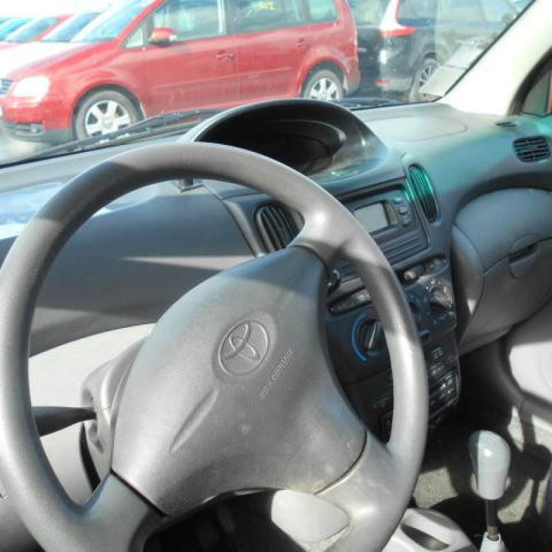 Commande chauffage TOYOTA YARIS VERSO Photo n°8