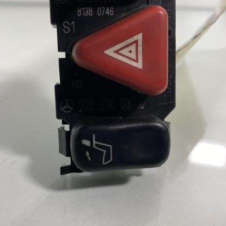 Bouton de warning MERCEDES CLASSE C 202