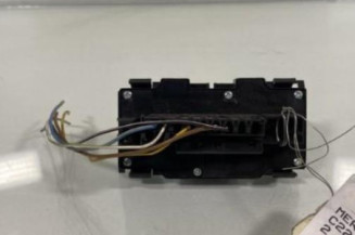 Bouton de warning MERCEDES CLASSE C 202